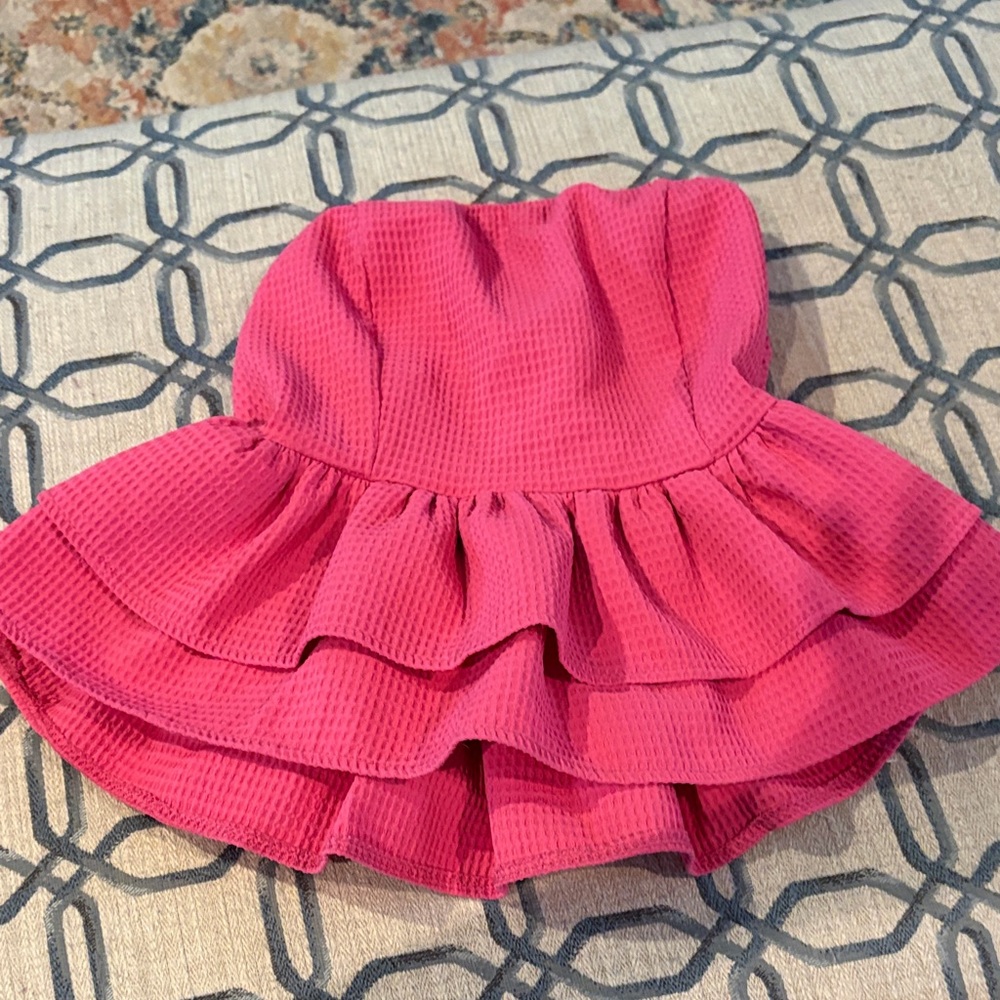 SHEIN Pink Ruffle Tube Top